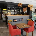 Hotelamsterdam Oda ve Kahvaltı Kuşadası