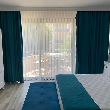 Hotelamsterdam לינה וארוחת בוקר