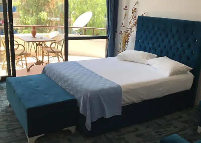 Hotelamsterdam Κουσάντασι