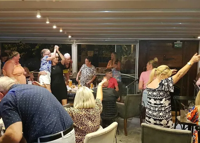 Hotelamsterdam Κουσάντασι